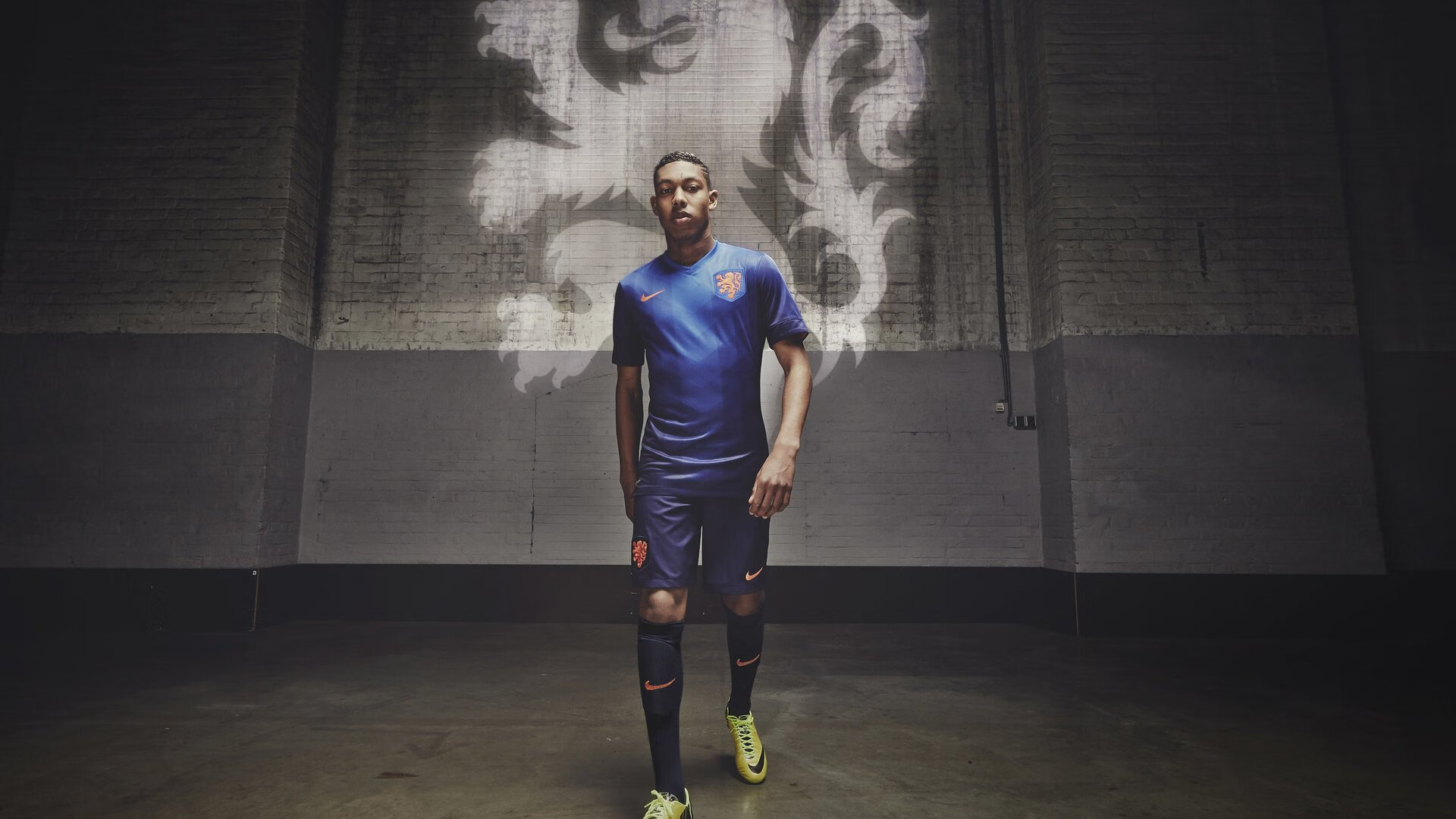 爱游戏娱乐平台-美洲杯明星再现：激情、荣耀不停！，美洲杯明星球员