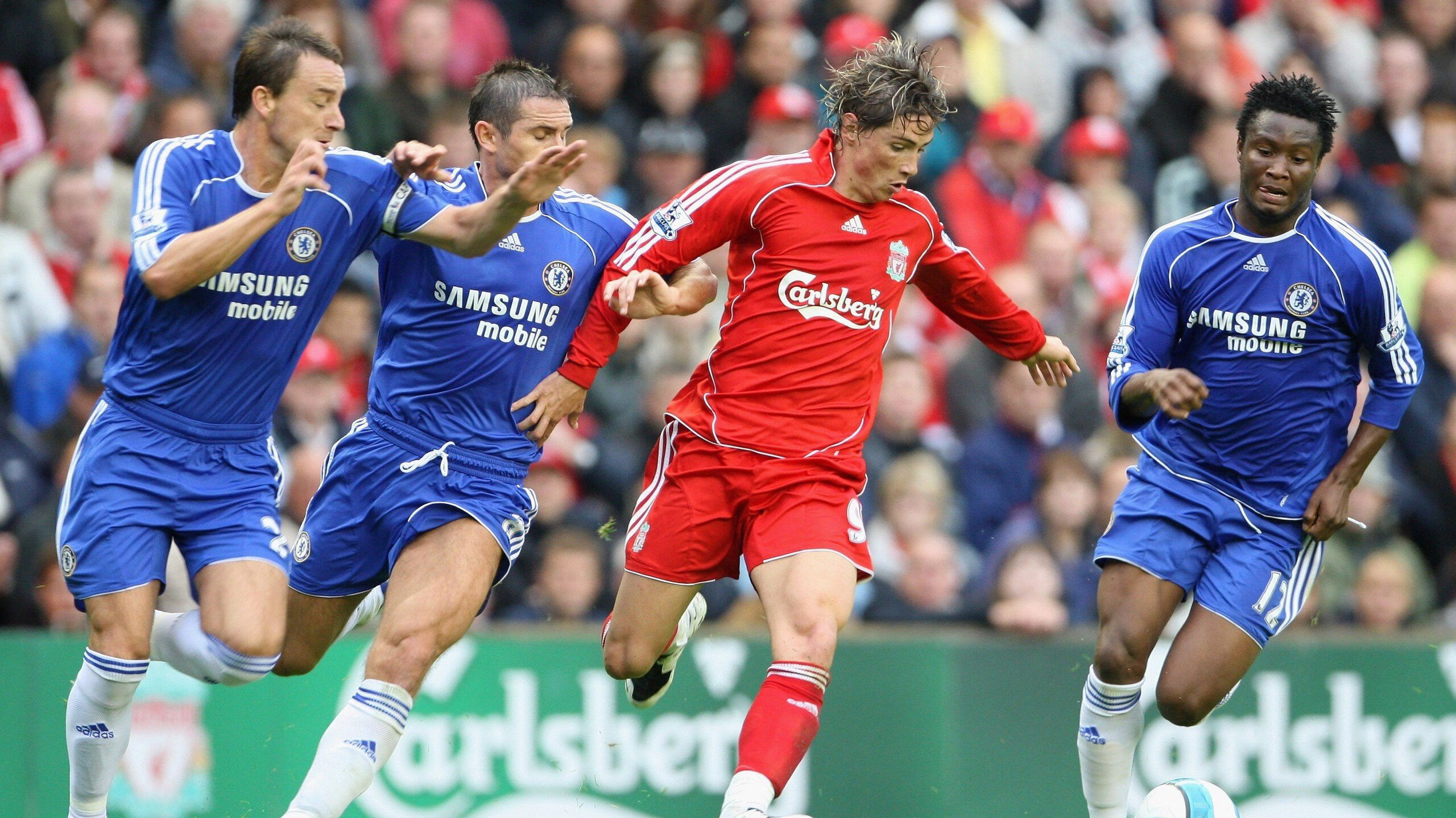 英超激烈冲刺：悬念、精彩不断刷新！，英超read